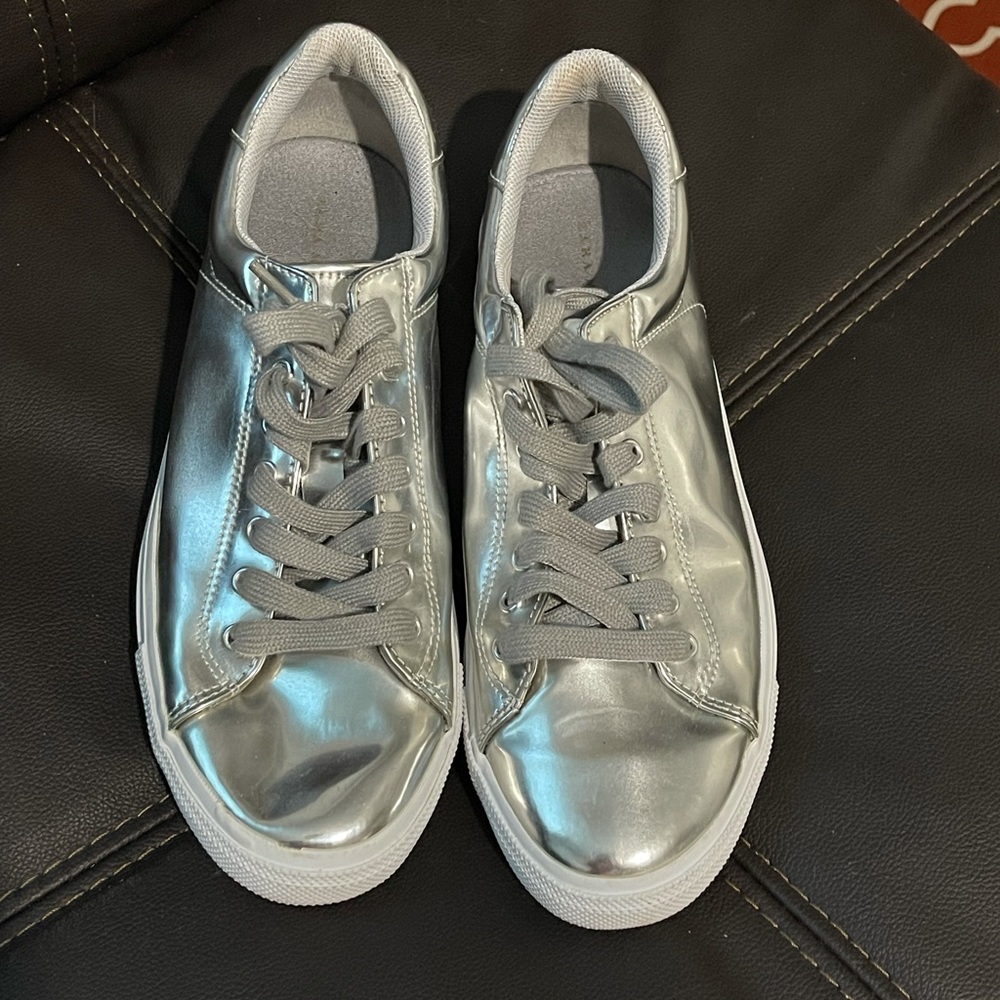 Men’s Zara silver sneakers